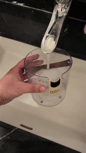 Transform Your Stinky Room with This Humidifier