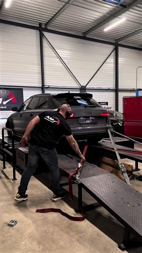 RS6 C8 : 607ch avec peu de modifications