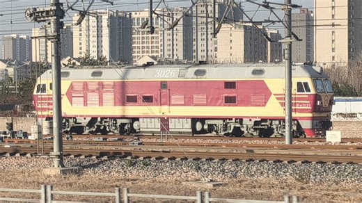搭乘cr400系列智能动车组列车从北京西站出发的侧向pov视频记录～轨道交通火车迷emutrain电客车电联车电力动车组列车railfan