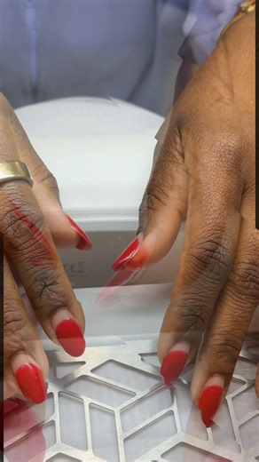 This red set lasted 2 whole month 👏👏👏 💅💕 She got this baby pink set #TheNailEditStudio #RussianManicure #FreshSet #WalnutCreekNails #cuticlecleaning