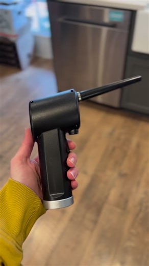 6.8K views · 36 reactions | I LOVE this electronic air duster. I use...