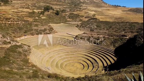 Moray archaeological site, famous for its concentric circular terraces. The brilliant Inca engineering and the stunning, otherworldly beauty of this historic agricultural complex in Peru.