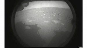 NASA team celebrates successful Mars landing