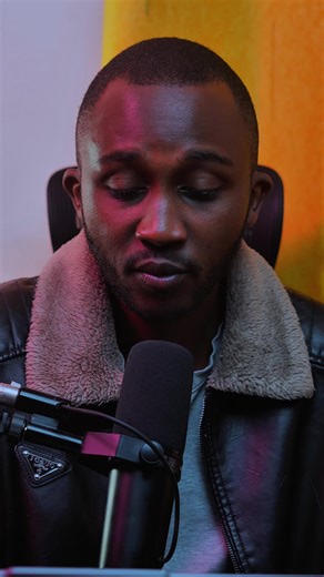 GOAL SETTING IS NOT PRISON. REASSESS OR WASTE YOUR YEAR. Setting goals is good. Blindly sticking to bad goals is stupid. You don’t set goals in January and then switch off your brain until December. That’s how people waste entire years. Here’s a real example. In January you set a goal: “I will become a fishmonger.” By June, biashara haisongi. Margins are bad. Stress is high. Time is going. But because it was “a goal”, you keep forcing it. Why? Because you think changing direction means you faile