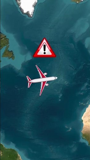 What Happens If a Plane Needs an Emergency Landing Over the Ocean ? 🌊🆘