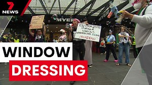 21K views · 121 reactions | A splinter group of pro-Palestine activists crashed the opening of Myer’s Christmas windows, despite organisers cancelling the protest rally. Demonstrators clashed with police, and parents furious the children's event was targeted. Download the 7NEWS app: 7news.link/7newsapp #7NEWS | 7NEWS Melbourne | Facebook
