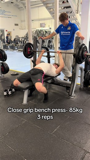 Close Grip Bench Press Technique at 85kg