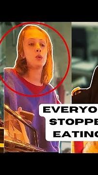 Shy girl SHOCKS everyone in a restaurant singing « Hier encore » feat. ‪@charlesgaugue‬