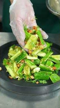 Dưa chuột trộn bò