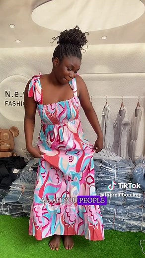 Exploring Yaba Market with My Everything Lagos | Thrift Shopping Vlog