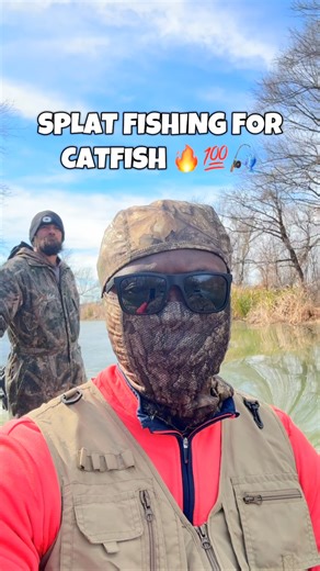 Ono Oti on Instagram: "Splat fishing for catfish 🔥💯🎣 #catfish #splatfishing #freshwaterfishing #lakelife #outdoorlife"