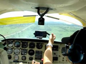 Beechcraft 77 "Skipper" APPROACH AND LANDING IN ASCENSION