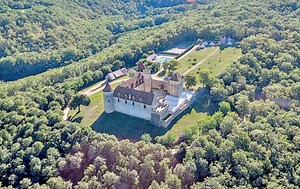 French Castle Video Tour: 14th C. ‘Chateau Pechrigal’