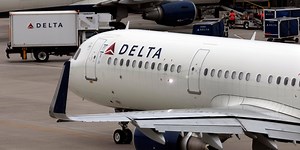 Delta Air Lines passenger seeking damages, claims flight attendant slapped him on flight