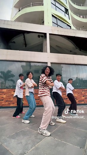 Tamang Selo Dance: Sanoma Sano🎶