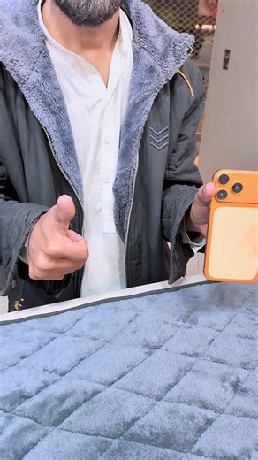 Qazi Traders: Customer Satisfaction at Singapore Plaza