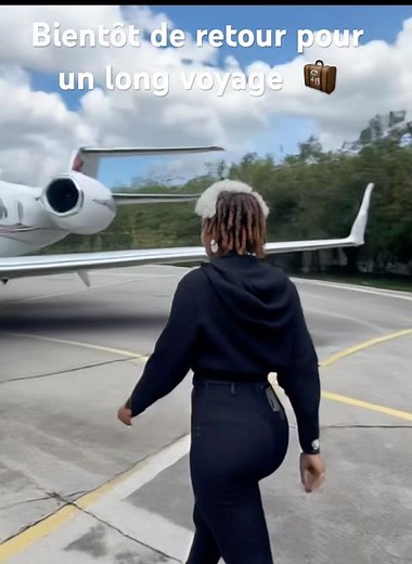 BIENTÔT DE RETOUR POUR UN LONG VOYAGE