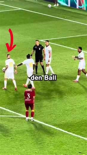 Deshalb Sollte Man Ronaldo Den Ball Nicht Wegnehmen