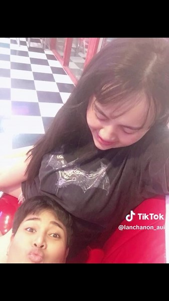 ♥️ ต่อไปนี้ไม่ว่าอะไรจะเกิดขึ้น เธอจะถูกรักอย่างดีที่สุดจากคนคนนี้ 👭 #โปรดส่งเรามาคู่กันอีกได้ไหม #รักแฟน #คบผู้หญิงโครตมีความสุข #lgbt #โชเล่ย์ชคัทพล #เพลงฮิตtiktok #cover @⚜️ทาสหมา ทาสแมว⚜️