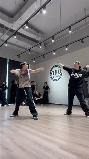 Vlin Dances Again with BFF: Paris Revival Challenge