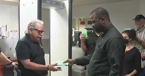 Group protests Miami-Dade State Attorney over suspended license arrests