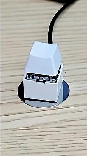 How many keys does a keyboard have?