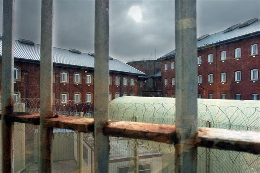 Investigation into death of Preston prisoner found in his cell before transplant