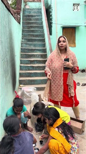 Look at what Dolly has come to show #dollymithilesh #shortsvideo #shorts