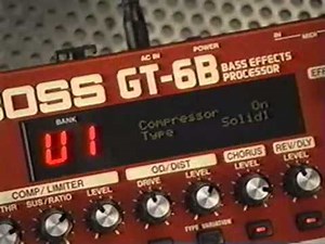 BOSS GT-6B Bass Effects Processor