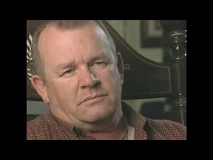 Bob Munden World's Best and Fastest Shooter Does Amazing Shooting Tricks