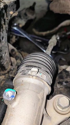 Axle Boot Clamp Fitting. #automobile #viralvideo #mechanic #shortsfeed #trendingshorts