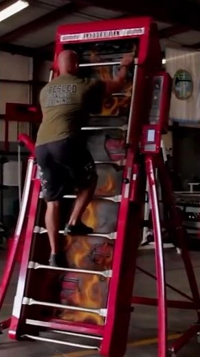 The staircase that never ends