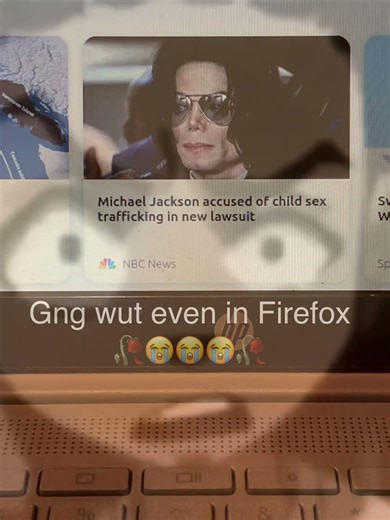 Why Firefox why 😭😭😭