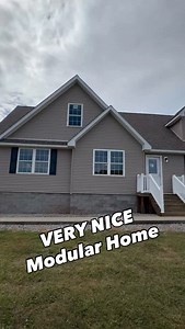 😉This 2 story modular home is the “General Jackson 2!” This model is located At Middletown Homes! WATCH THE FULL TOUR ON THE CHANNEL FOR ALL THE INFO AND PRICING, link in bio! #prefabhouse #modularhome #housetour #realestate #manufacturedhomes | Chance's Home World