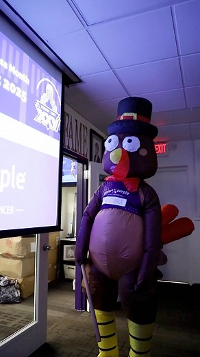 Mr. Gobble called a meeting to let you know that we are 10 days away from our Pancreatic Cancer Awareness Month Virtual Turkey Trot! This year’s Turkey Trot is breaking records, as we have 1,000 participants across the country getting ready to trot Thanksgiving weekend. So come, Trot with the Project Purple community!🦃💜 | Project Purple