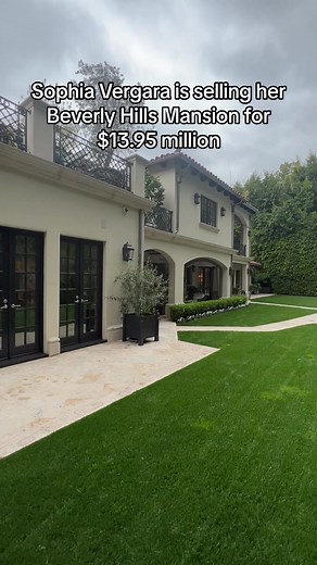 Sophia Vergara's $13.95 Million Beverly Hills Mansion Tour
