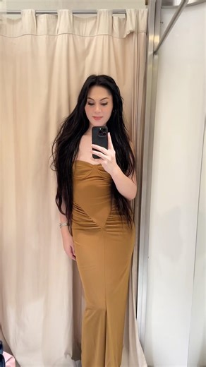 Buy or Bye bye? OOTD 🧡