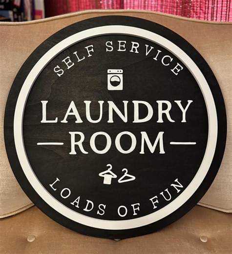 Hand Painted Farmhouse Laundry Room Sign | Round Wood Decor - Etsy