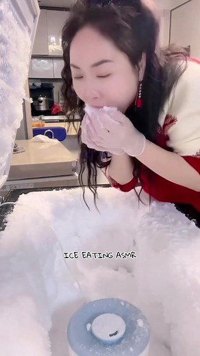 Tasty Powdery Ice Eating ASMR Experience