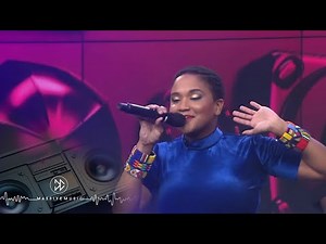 Simmy Performs ‘Emakhaya’ — Massive Music | Channel O
