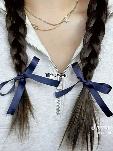 Exploring the Tranquil Beauty of Dark Blue Colors