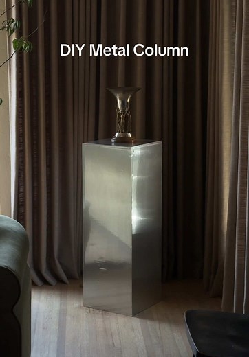 You absolutely could find this pedestal in the store BUT for a hefty price tag!! Here’s a DIY version I created for under $150, who needs the tutorial because it’s shockingly easy?! #diy #diyhack #lonefoxhome