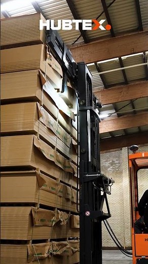 EASY handling of long goods with multidirectional sideloaders | HUBTEX