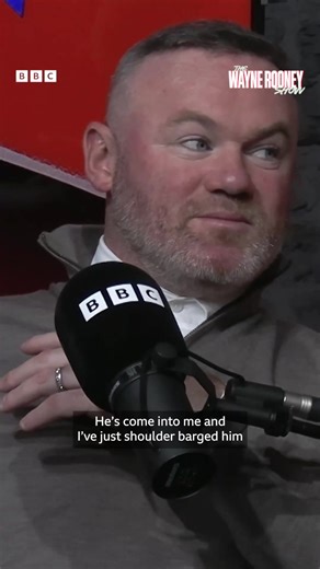 The definition of 'shouldering' the blame 🫣 | BBC Sport