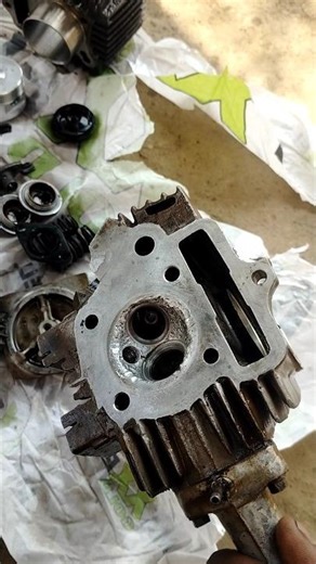 hero honda splendor engine fitting, #short #video #motorcycle #splendor #bike #repairing#engine