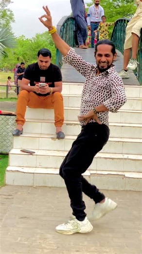 Mahi Away Ga Main Phulan Naal trending song Noor Jahan pak Injoy music TikTok all friend