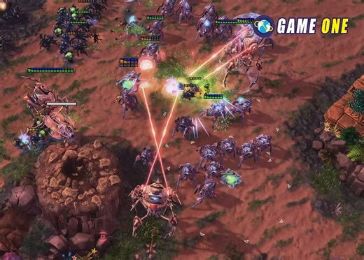 星际争霸2 Serral vs Classic 就一点兵，一直能把对手拖死！