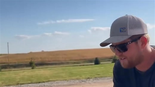 Digging holes the pro way