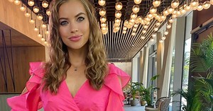 Somossy Barbara volt a legszebb műsorvezető, akit valaha láttunk: a Magyarország Szépe házigazdája hercegnőként ragyogott