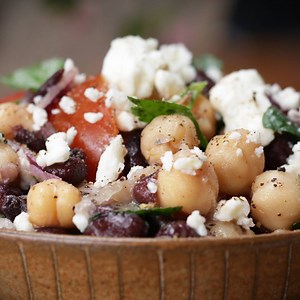 18M views · 7.1K reactions | Healthy Chickpea And Black Bean Salad...